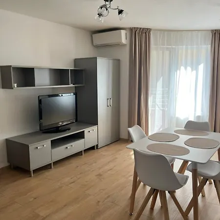 Sea Garden Pearl Апартамент
